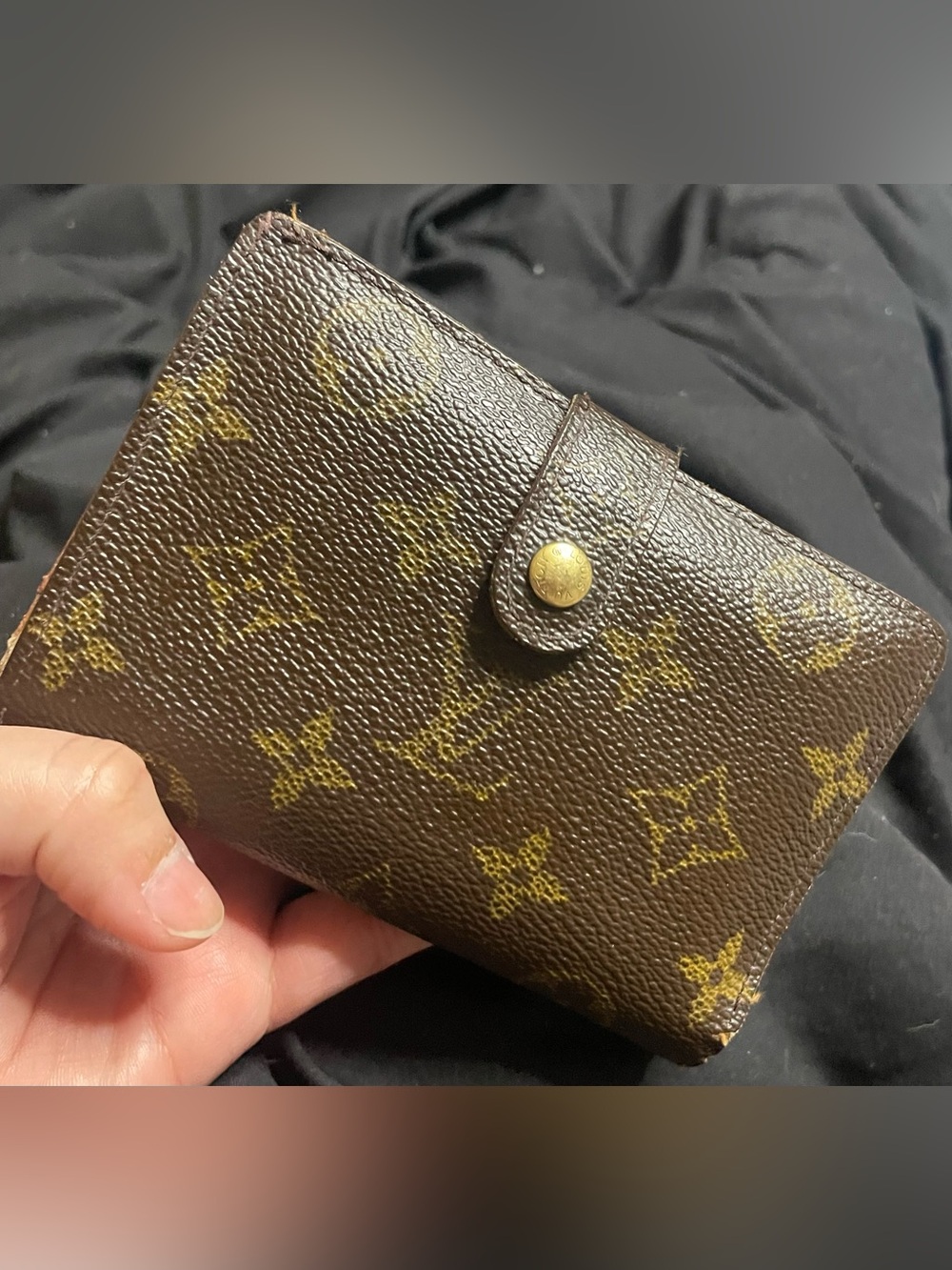 Louis Vuitton Monogram Vintage Kisslock Wallet
